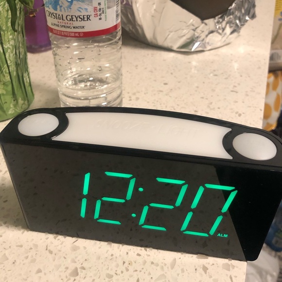 Alarm Clock Large Number Digital LED Display with Dimmer Night Light USB Easy - Picture 6 of 12